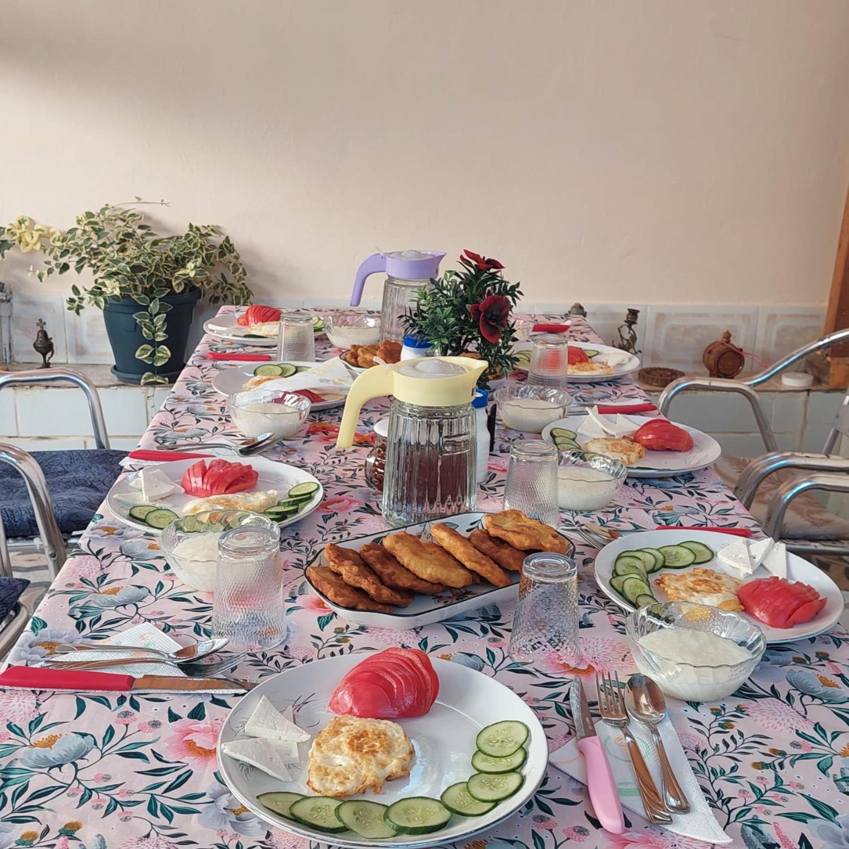 Guest House Flowers Berat Zewnętrze zdjęcie