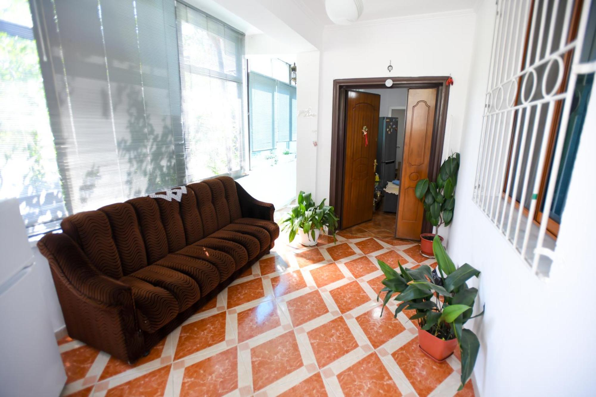 Guest House Flowers Berat Zewnętrze zdjęcie
